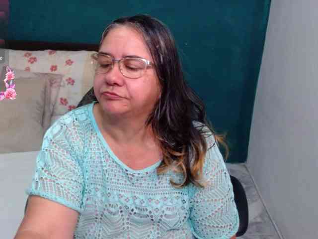 scarlett-dubois webcam