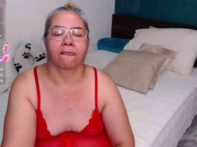 scarlett-dubois webcam