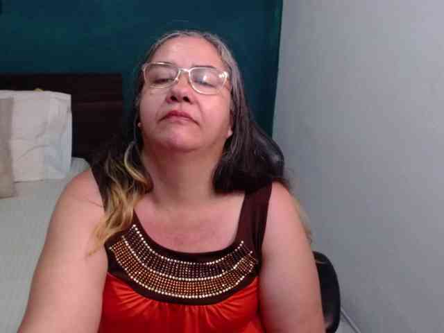 scarlett-dubois webcam