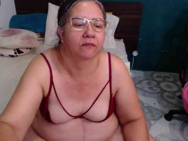 scarlett-dubois webcam