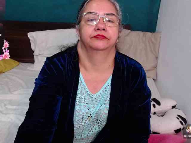 scarlett-dubois webcam