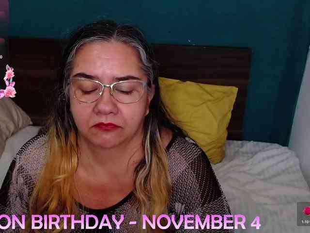 scarlett-dubois webcam