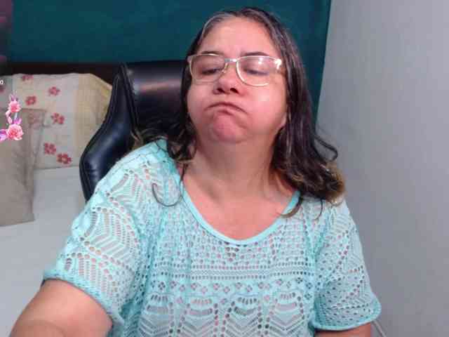 scarlett-dubois webcam