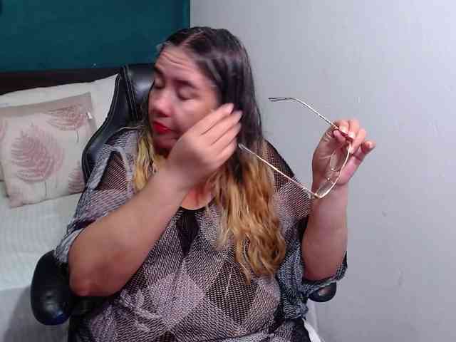 scarlett-dubois webcam
