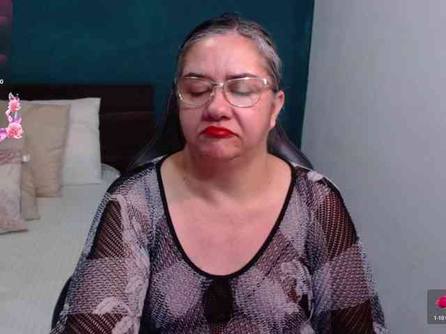 scarlett-dubois webcam