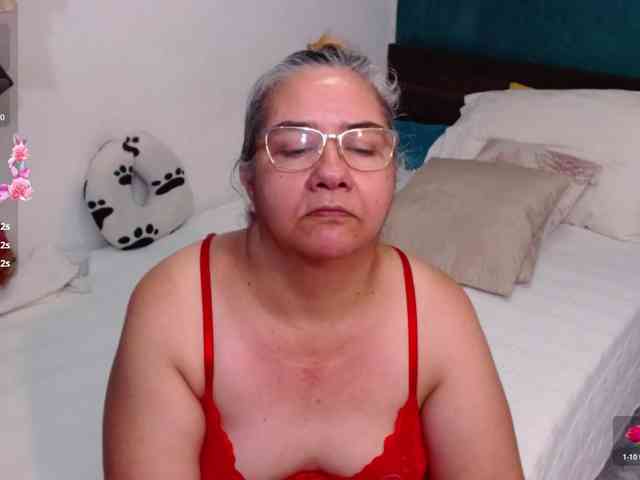 scarlett-dubois webcam