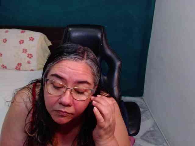 scarlett-dubois webcam