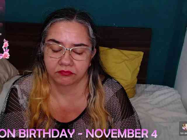 scarlett-dubois webcam