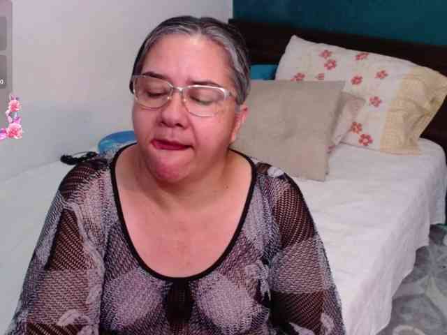 scarlett-dubois webcam