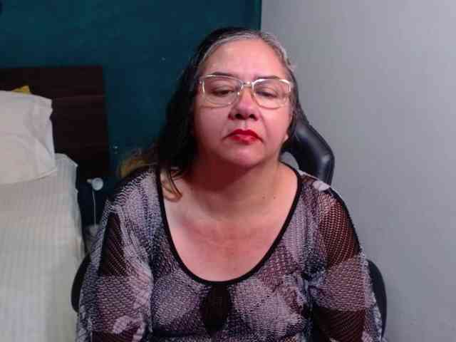 scarlett-dubois webcam