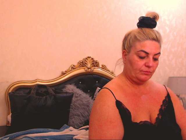 LadyMelanieBBW — bongacams