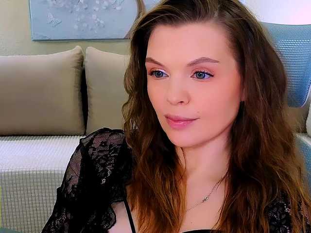 AureliaFly's BongaCams show and profile