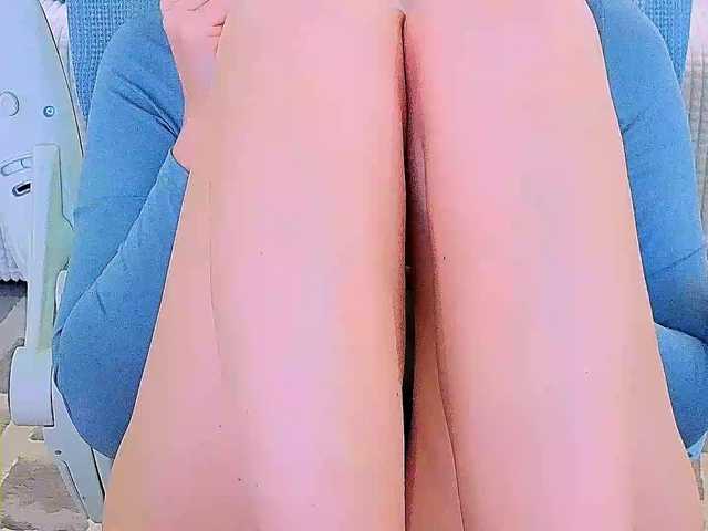 AureliaFly's BongaCams show and profile