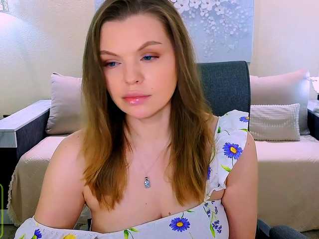 AureliaFly's BongaCams show and profile