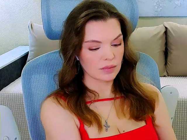 AureliaFly's BongaCams show and profile