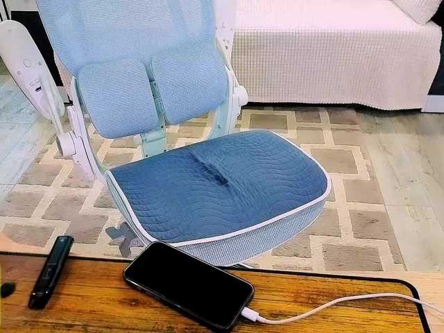 AureliaFly's BongaCams show and profile