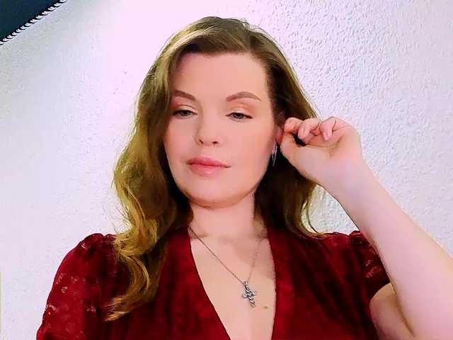 AureliaFly's BongaCams show and profile