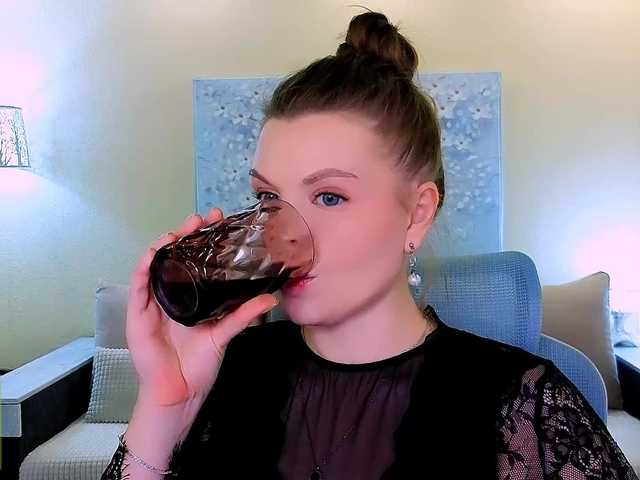 AureliaFly's BongaCams show and profile