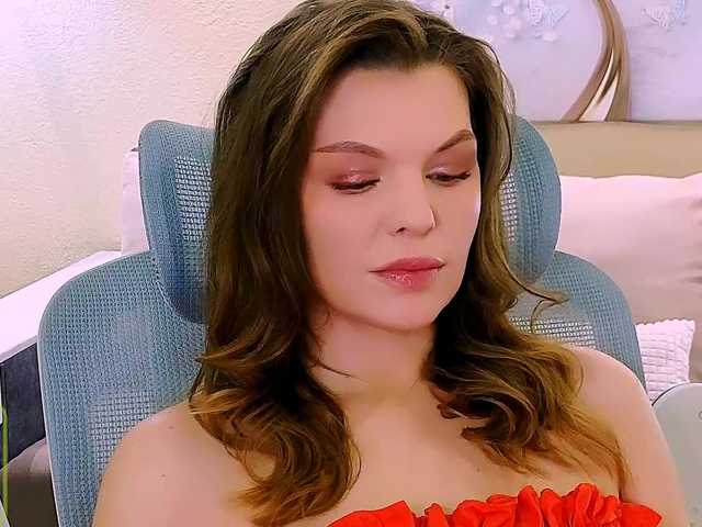 AureliaFly's BongaCams show and profile