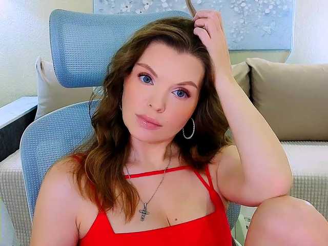 AureliaFly's BongaCams show and profile