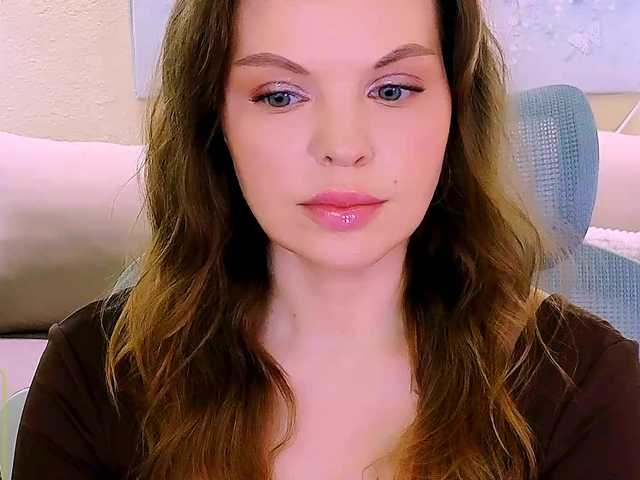 AureliaFly's BongaCams show and profile