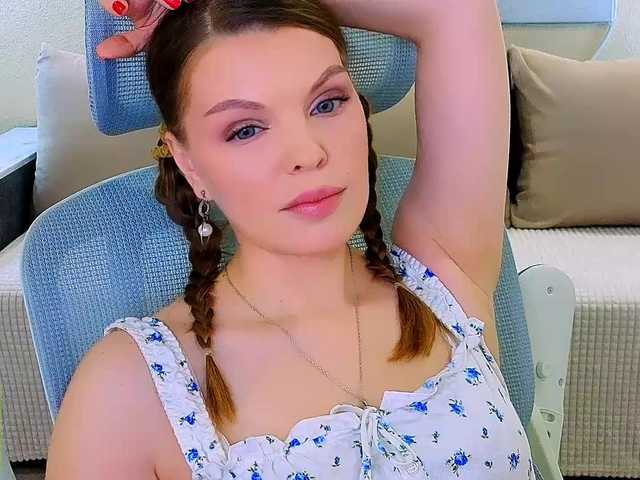 AureliaFly from BongaCams is Freechat