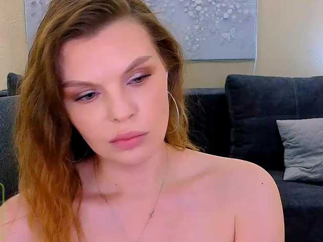 AureliaFly on BongaCams 