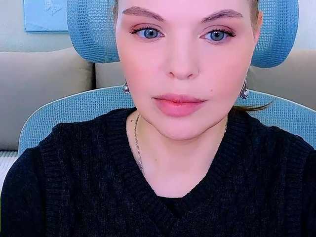 AureliaFly's BongaCams show and profile