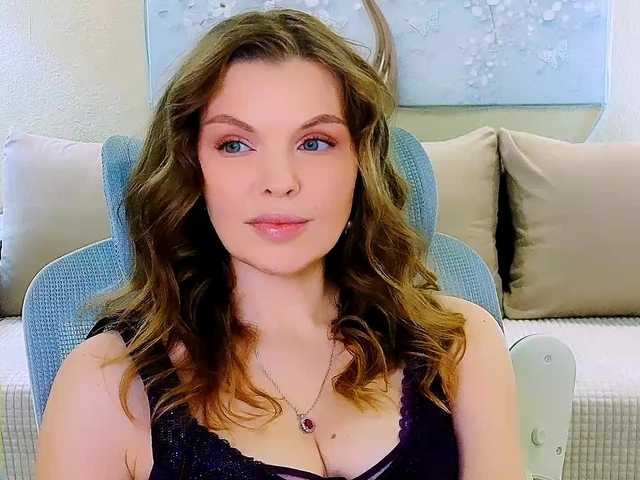 AureliaFly's BongaCams show and profile