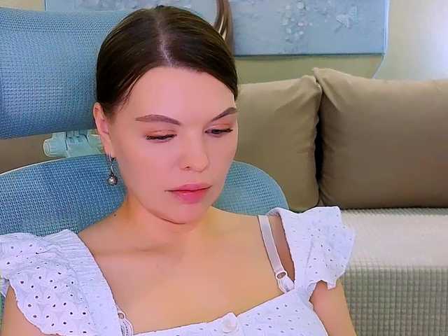 AureliaFly's BongaCams show and profile