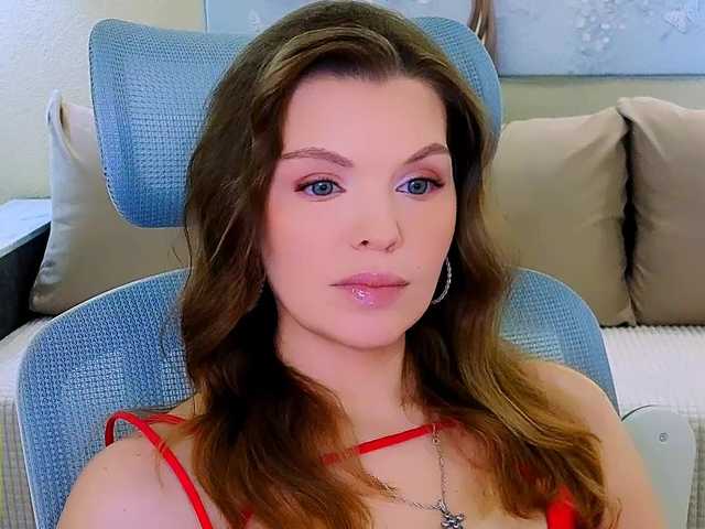 AureliaFly's BongaCams show and profile