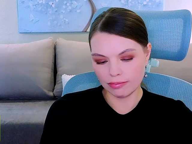 AureliaFly's BongaCams show and profile