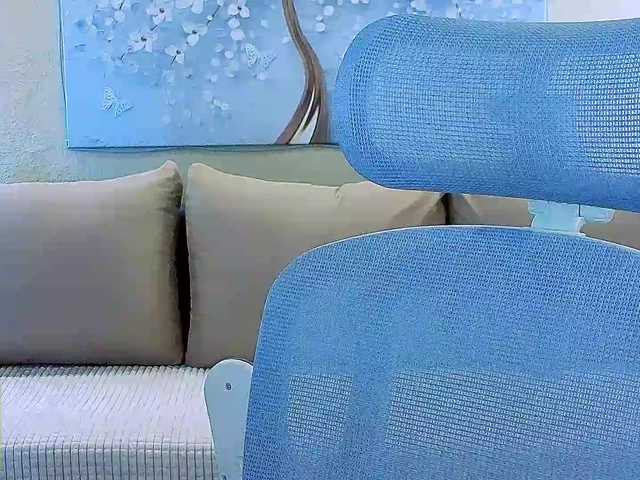 AureliaFly's BongaCams show and profile