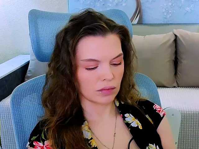 AureliaFly's BongaCams show and profile