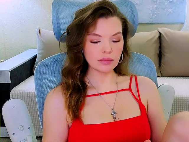 AureliaFly's BongaCams show and profile