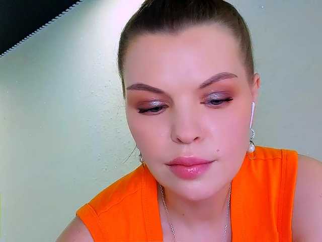 AureliaFly's BongaCams show and profile