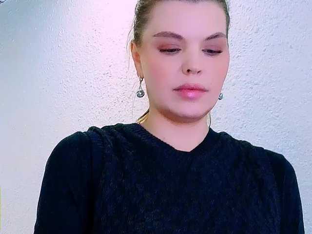 AureliaFly's BongaCams show and profile