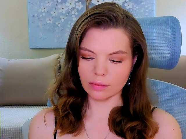 AureliaFly's BongaCams show and profile