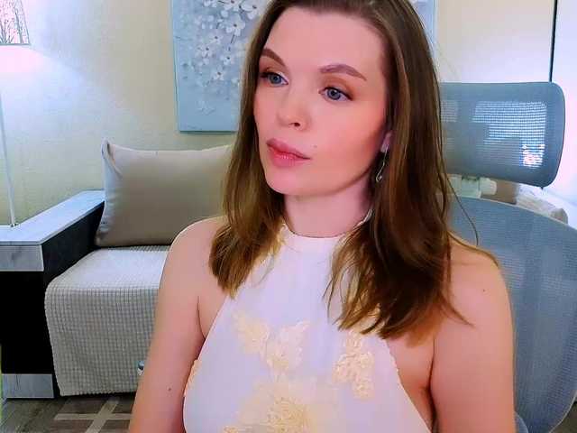 AureliaFly's BongaCams show and profile