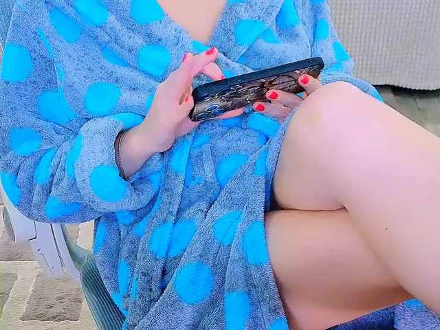 AureliaFly's BongaCams show and profile