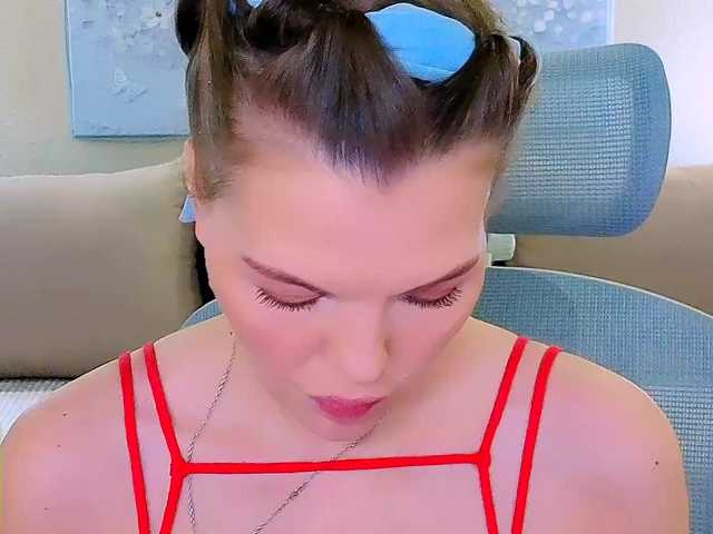 AureliaFly's BongaCams show and profile