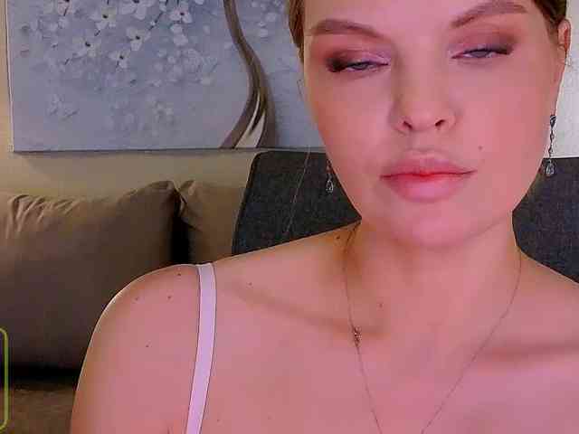 Audreyy webcam