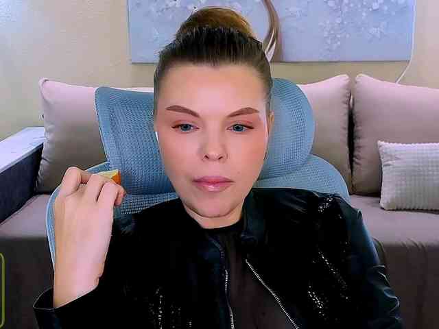 AureliaFly AureliaFly