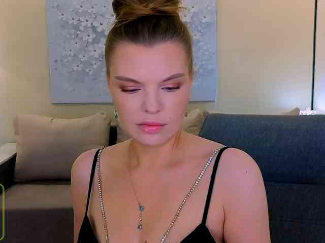 Audreyy webcam