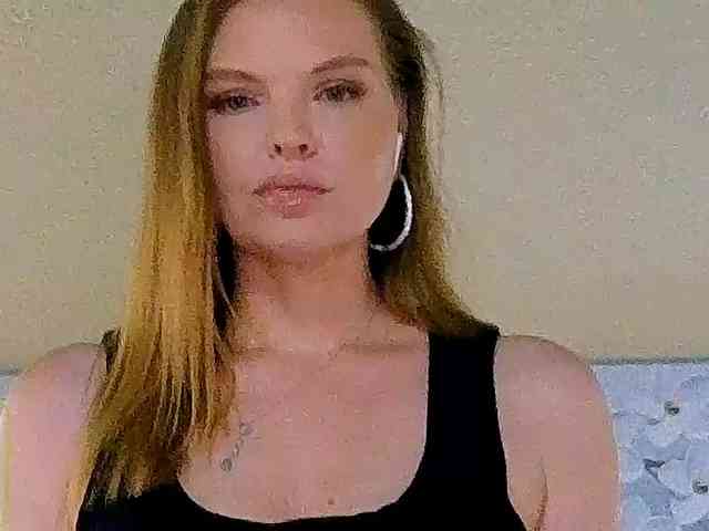 Audreyy webcam