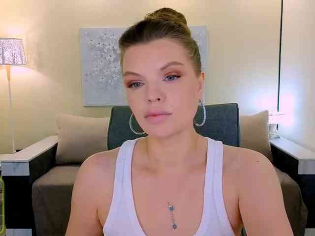 Audreyy webcam
