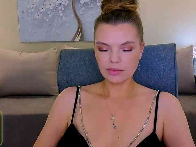 Audreyy webcam