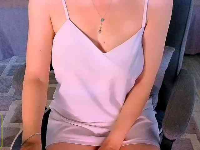Audreyy webcam