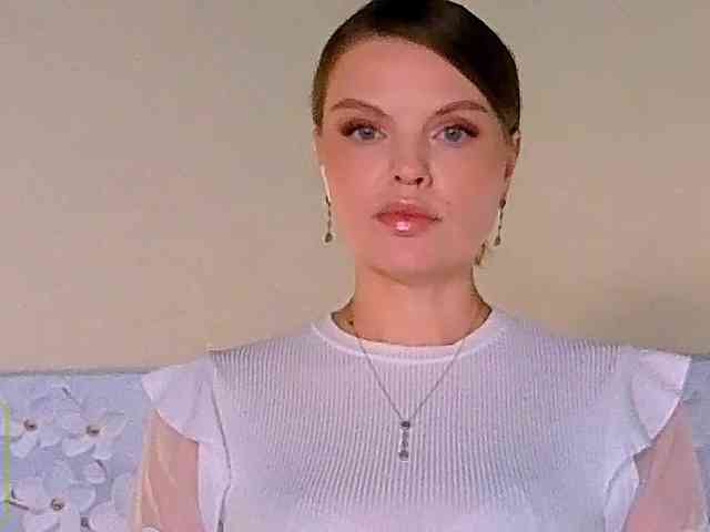 Audreyy webcam