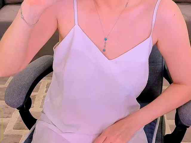 Audreyy webcam